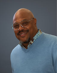 Victor Thomas